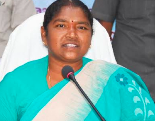 ఉప సర్పంచ్ల చెక్ పవర్ రద్దు కాలేదు: మంత్రి సీతక్క స్పష్టీకరణ