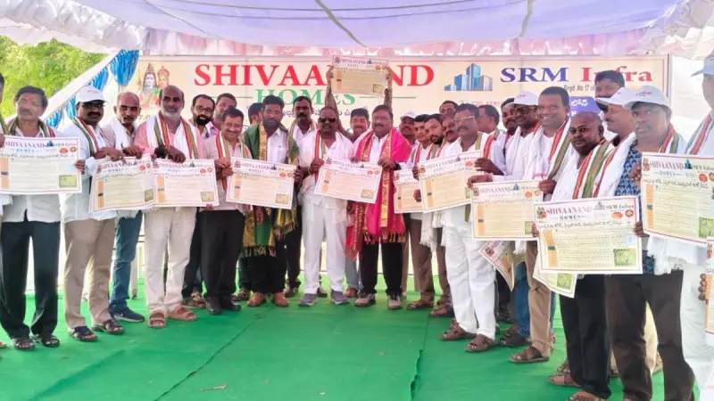 డీటీసీపీ లేఔట్స్, ఆధునిక సౌకర్యాలతో ఇండ్లు – బండ నరేందర్ రెడ్డి