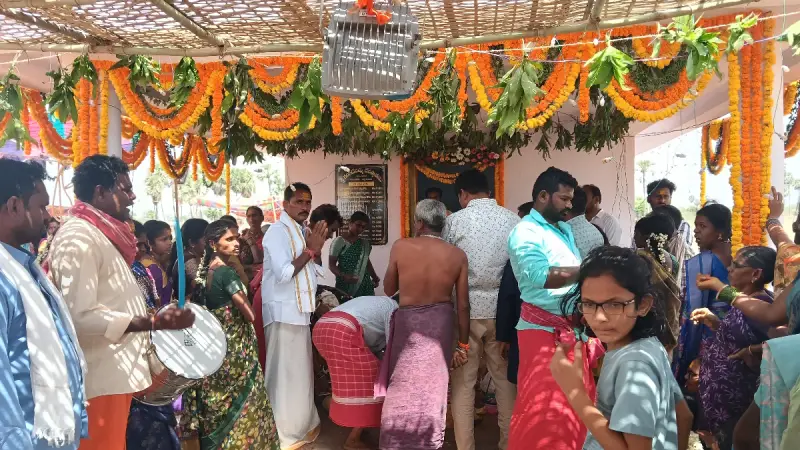 కొరటికల్‌లో గంగాదేవి మహోత్సవం భక్తిశ్రద్ధలతో బోనాలు, భజనలు