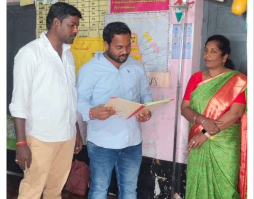 అంగన్వాడీ కేంద్రంని సమీక్షించిన రాఘవాపురం సర్పంచ్ సిద్దగోని శ్రీకాంత్ గౌడ్ 