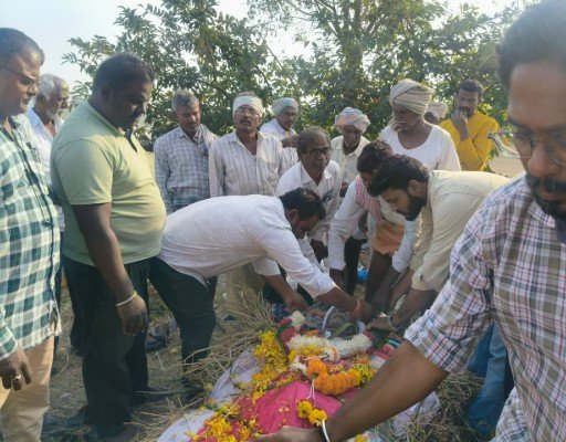 చంద్రయ్య మృతిపై సర్పంచ్ ఆవుల సుందర్ సంతాపం
