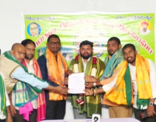 తెలంగాణ గిరిజన ఉపసర్పంచుల సంఘం రాష్ట్ర అధ్యక్షులుగా బానోతు సురేష్ నాయక్ ఏకగ్రీవ ఎన్నిక