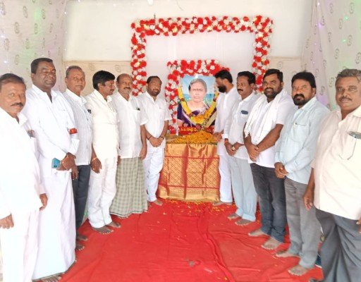 గొట్టే కళావతి దశదినకర్మకు నేతల నివాళులు