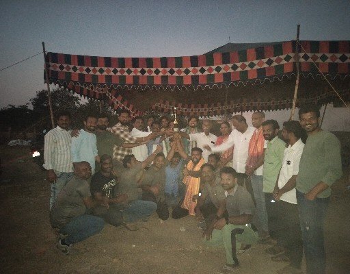 ప్రతి ఒక్కరికి క్రీడా స్ఫూర్తి ఉండాలి 