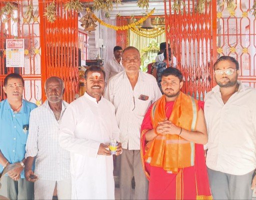 చిట్యాలలో భక్తిశ్రద్ధలతో అయ్యప్ప స్వామి ప్రసాద పంపిణీ