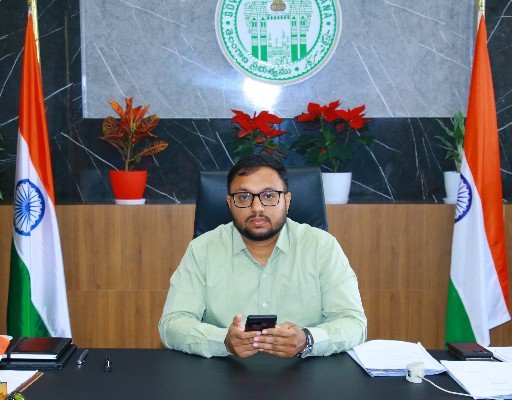 సిరికొండలో డయేరియా కేసులు పూర్తిగా నివారించాలి : జిల్లా కలెక్టర్