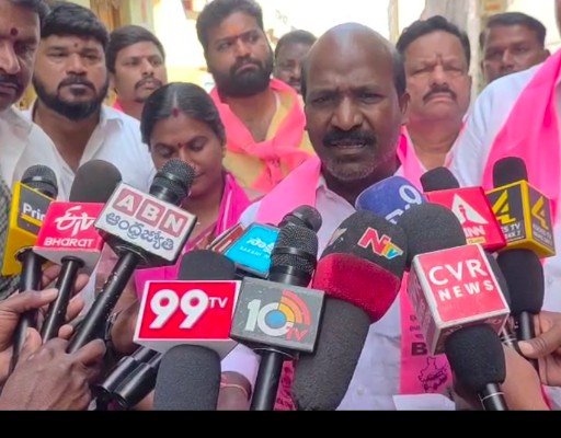 అభివృద్ధి చేస్తే రండి లేదంటే అభ్యర్థులను తప్పించండి వీరేషానికి  లింగయ్య సవాల్