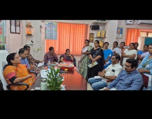 తప్పనిసరి  పరిస్థితుల్లో సిజేరియన్ లు చేయాలి అనంతపురం డీఎంహెచ్ఓ.డా. ఈ బి. దేవి