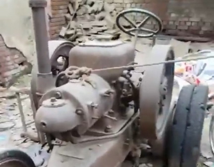 పాత ట్రాక్టర్ తెచ్చిన అదృష్టం – ఒక్క పోస్టుతో కోటీశ్వరుడైన భారతీయుడు!