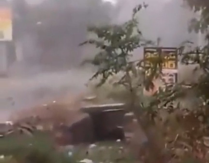 బంగాళాఖాతంలో అల్పపీడనం ఎఫెక్ట్… తెలుగు రాష్ట్రాల్లో గాలివాన బీభత్సం, రెండు రోజులు అలర్ట్!