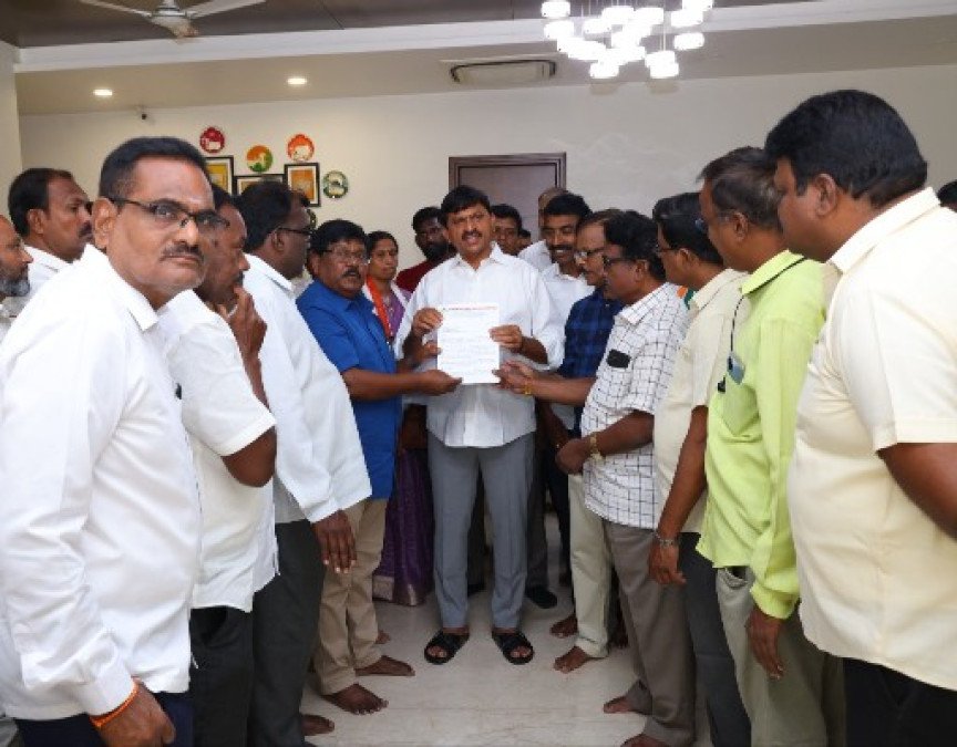 యూనియన్ల ప్రతిపాదన మేరకే అక్రిడేషన్ కమిటీలు