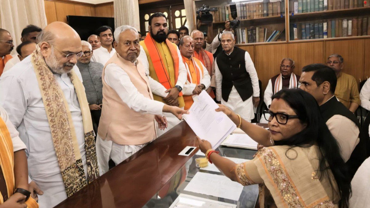 రాజ్యసభకు నామినేషన్ దాఖలు చేసిన బీహార్ ముఖ్యమంత్రి నితీష్ కుమార్