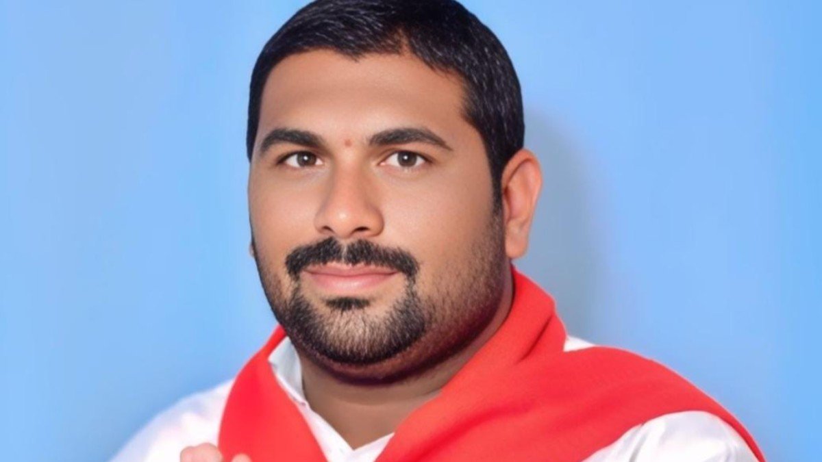 అంగన్వాడీ సిబ్బంది సమస్యలు వెంటనే పరిష్కరించాలి: చిరంజీవి