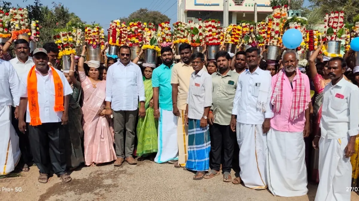 జ్యోతుల మహోత్సవంతో మార్మోగిన ఈదులబలాపురం – రామనామంతో భక్తుల ప్రదక్షిణ