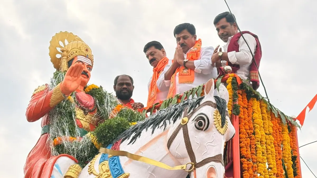 బసవేశ్వరుని మార్గంలో నడవాలి – ఎమ్మెల్యే సంజీవరెడ్డి