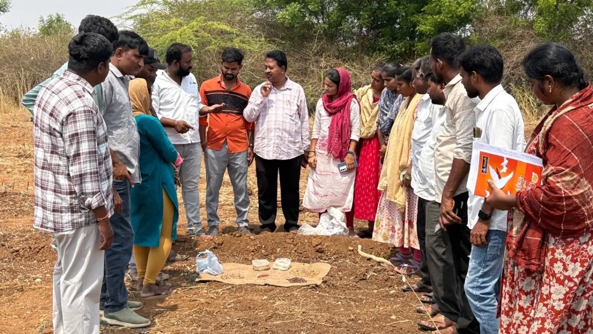 చెరుకూరులో ప్రకృతి వ్యవసాయ శిక్షణ – రైతులకు నూతన సాగు మార్గాలు