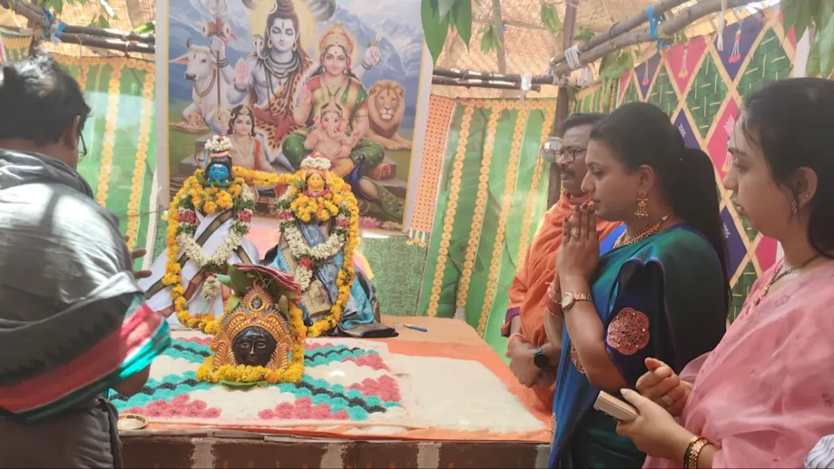 శ్రీ రామలింగేశ్వర విగ్రహల ప్రతిష్ట ప్రారంభం...