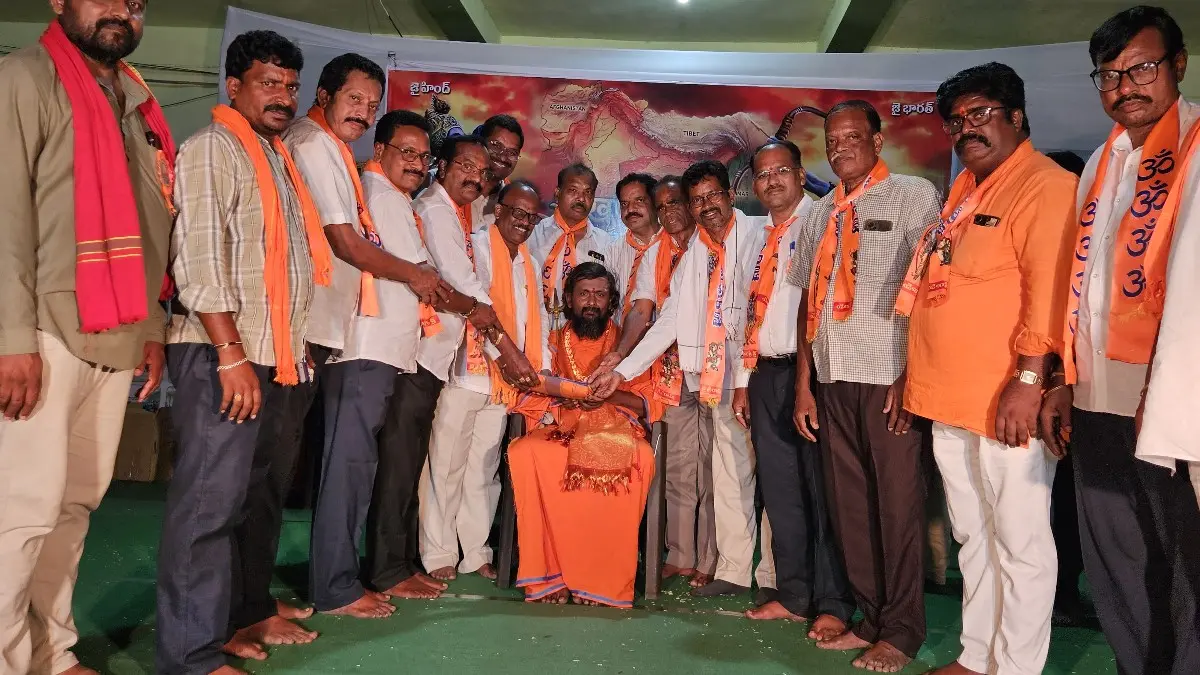 చిట్యాల లో మార్మోగిన హిందుత్వ నినాదం 