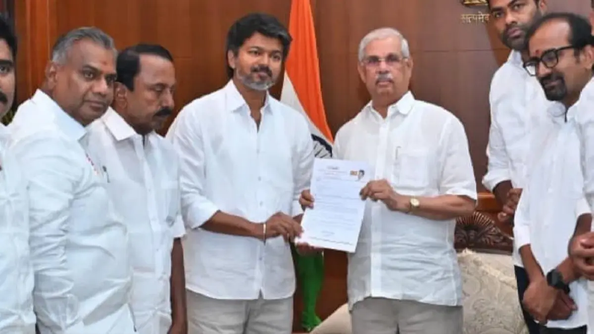 బిగ్ బ్రేకింగ్ న్యూస్ తమిళనాడులో టీవీకే ప్రభుత్వం ఏర్పాటు దిశగా కీలక ముందడుగు