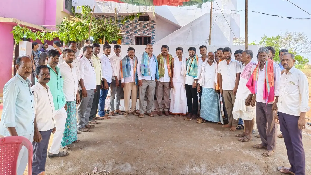గుంజేటిలో ఘనంగా ఇందిరమ్మ ఇంటి గృహప్రవేశం కాంగ్రెస్ నాయకుల హాజరు – కుటుంబానికి శుభాకాంక్షలు