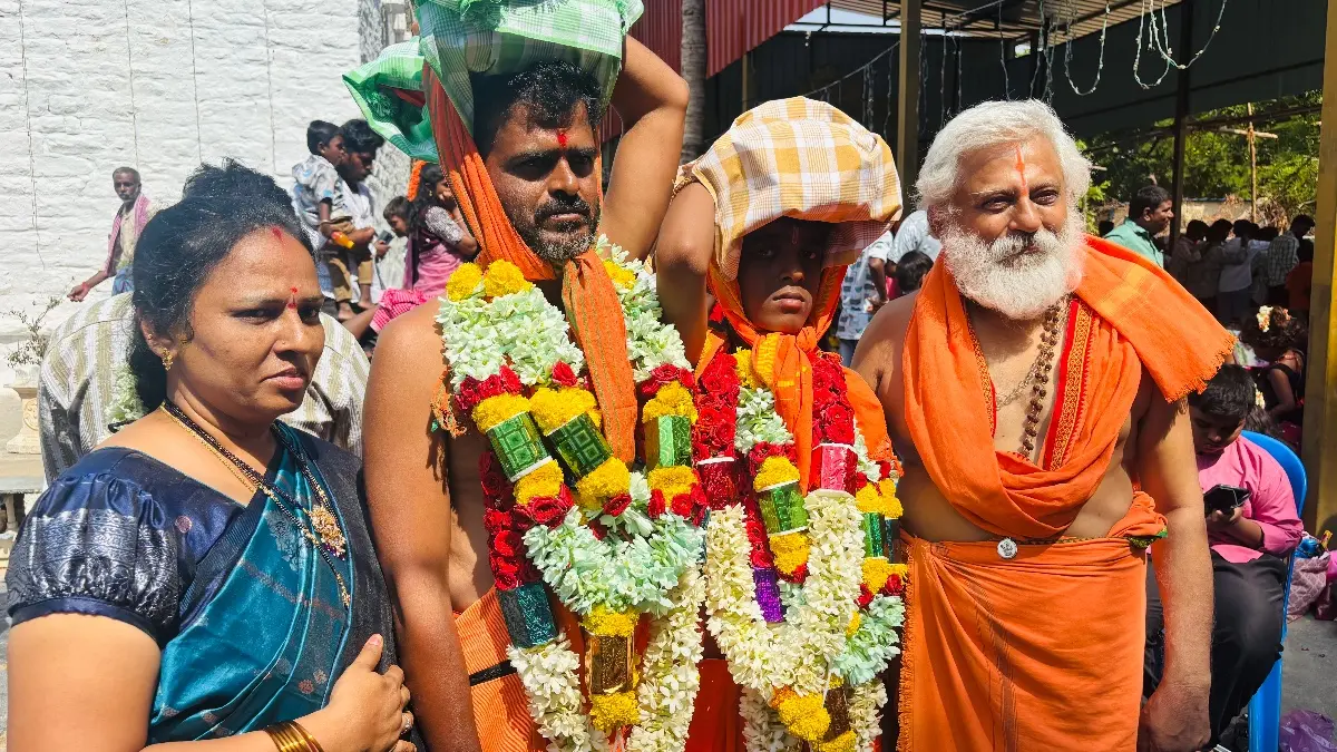 రొద్దంలో ఘనంగా ఆంజనేయ స్వామి జయంతి వేడుకలు