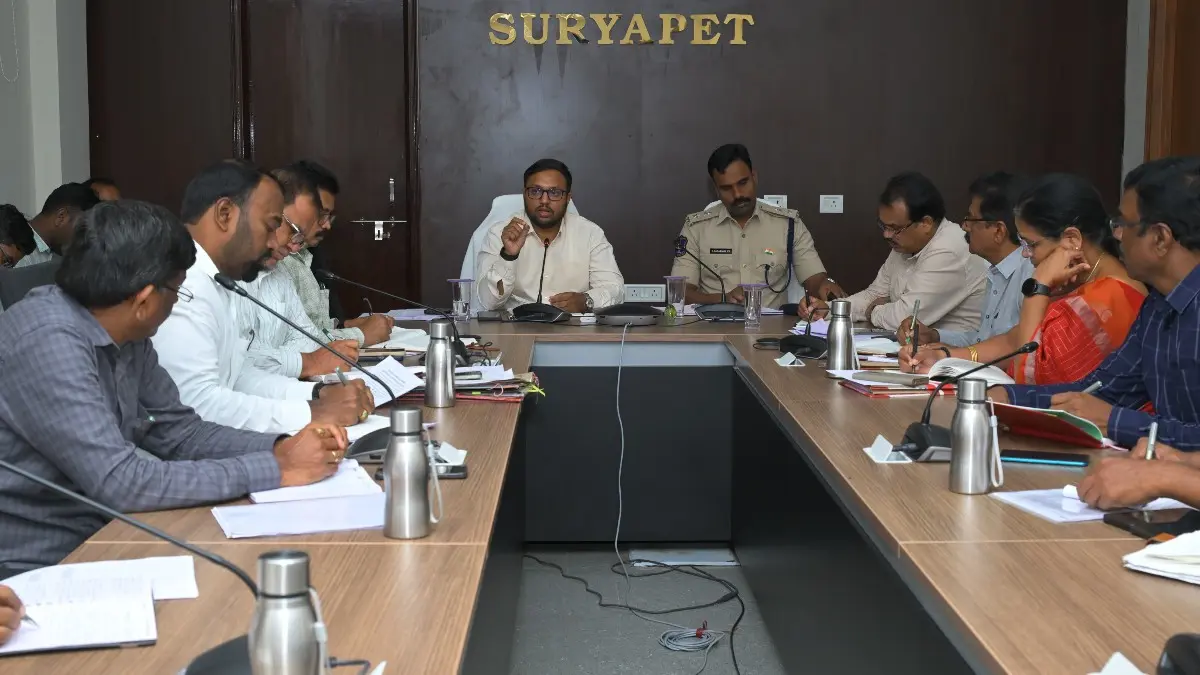 గ్రామ సభలను విజయవంతం చేయాలి: కలెక్టర్ తేజస్ నంద్ లాల్ పవార్