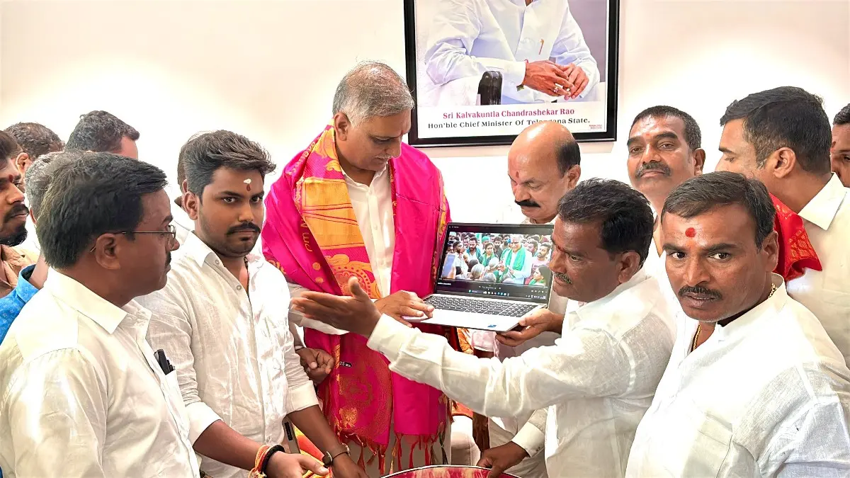 హరీశ్ రావు జన్మదినోత్సవం సందర్భంగా ప్రత్యేక పాటల సీడీ ఆవిష్కరణ