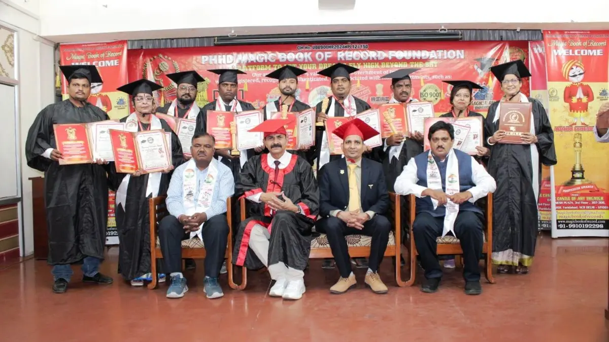 ఉమ్మడి నల్గొండకు జాతీయ కీర్తి.. ఒకే వేదికపై ఇద్దరు ప్రతిభావంతులకు గౌరవ డాక్టరేట్లు